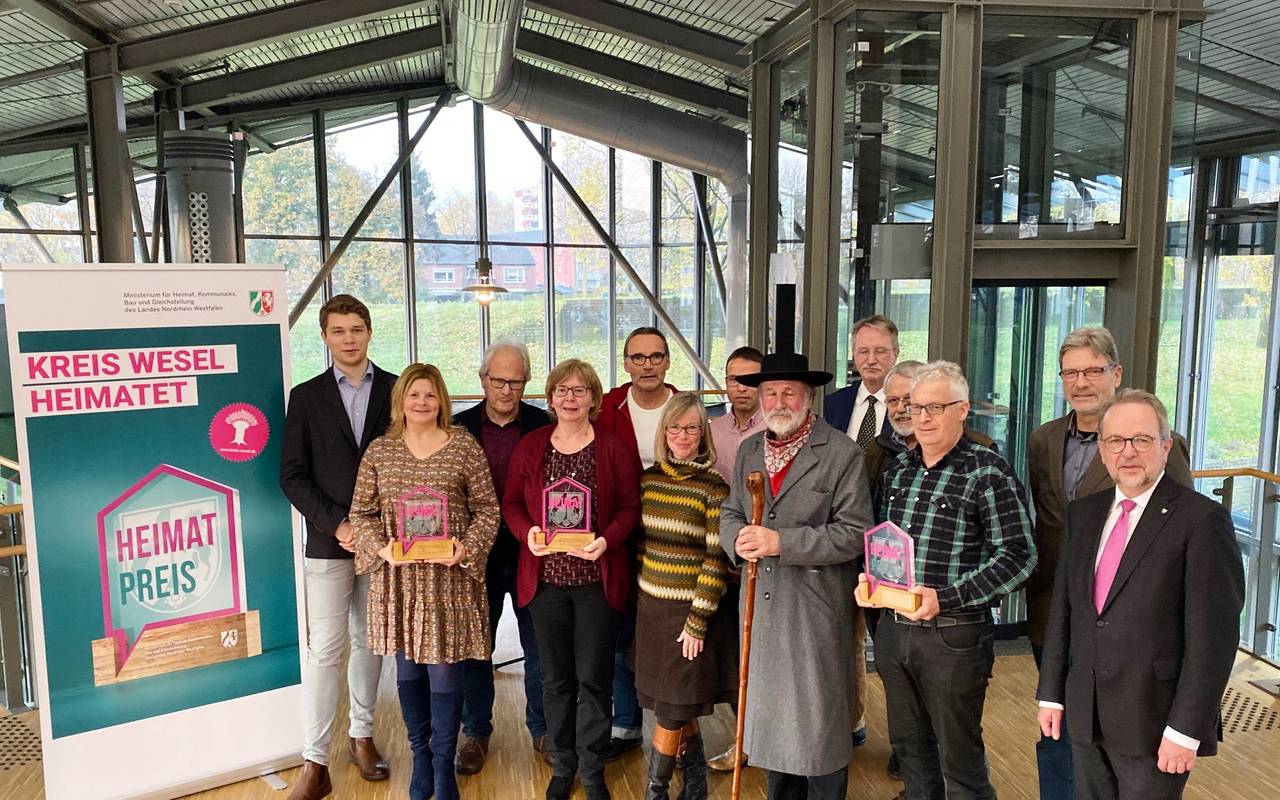 Die Preisträger des ersten Heimatpreises des Kreises Wesel.