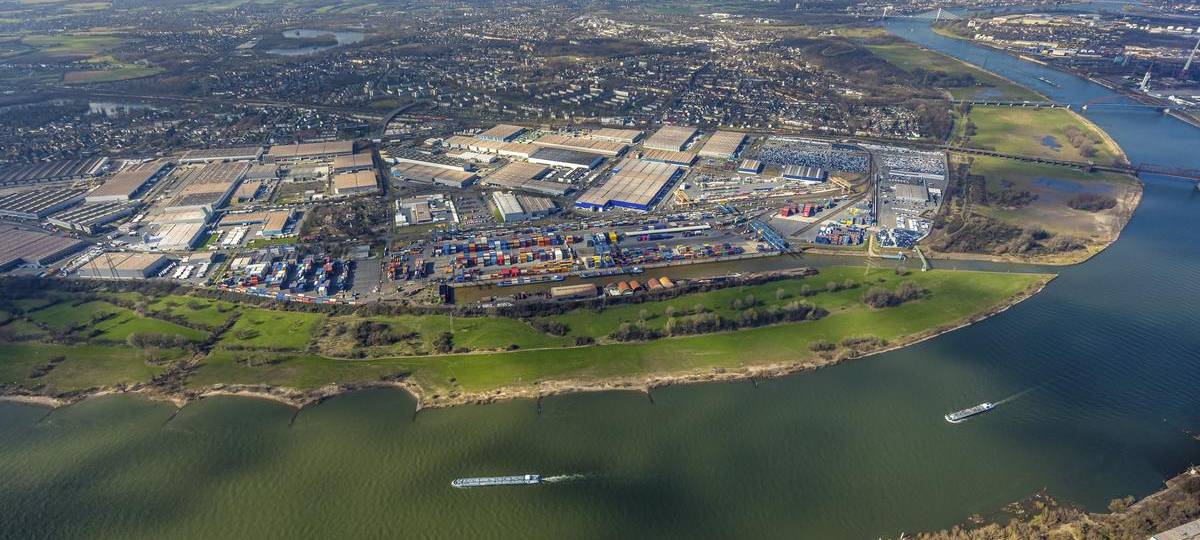 Leiche von vermisstem Jungen im Rhein gefunden