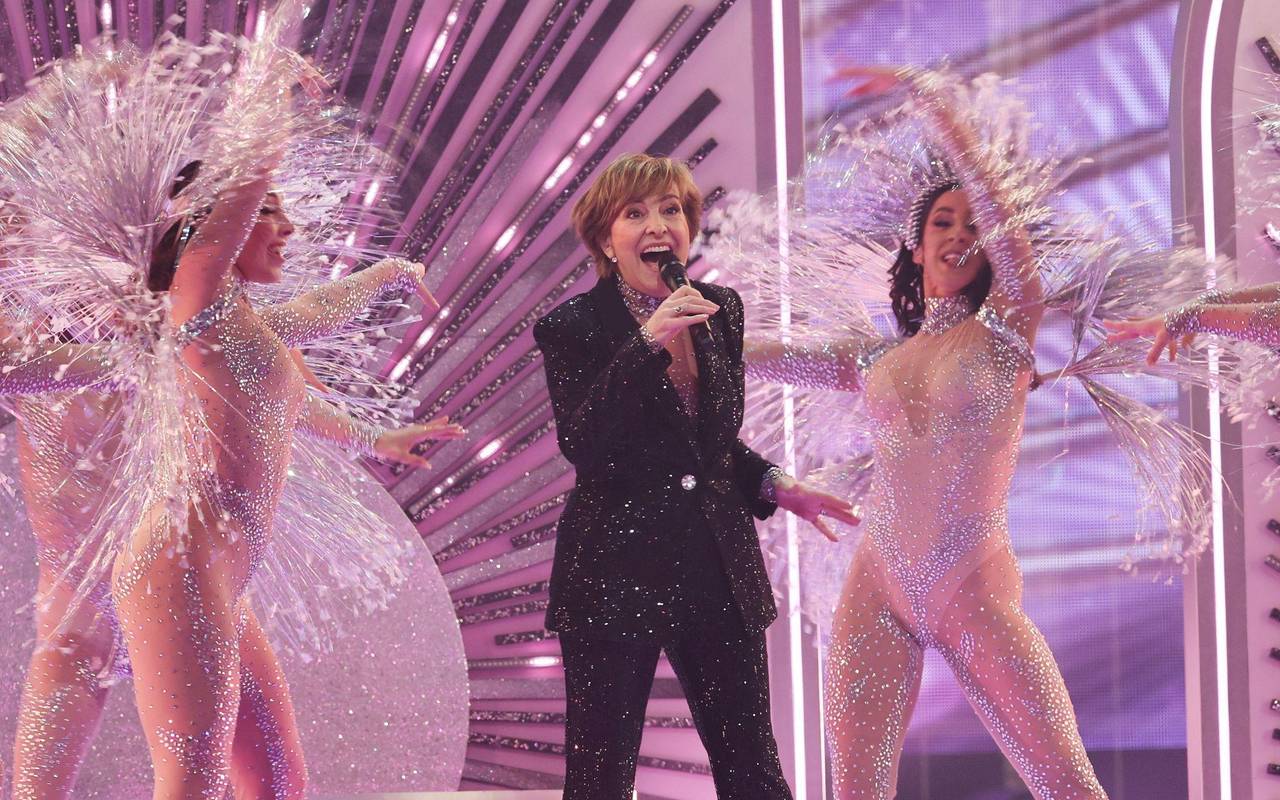 Paola als Gast beim Eurovision Song Contest Finale 2025