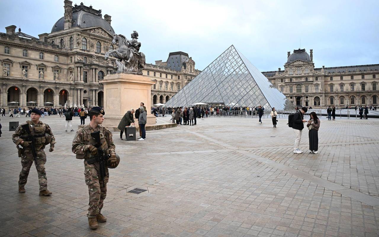 Nach Juwelendiebstahl im Louvre
