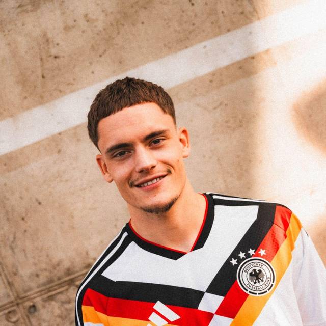 Adidas stellt neues DFB-Heimtrikot vor