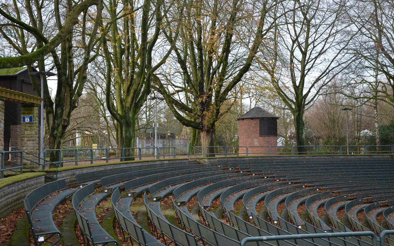 Tribüne der Burghofbühne in Dinslaken.