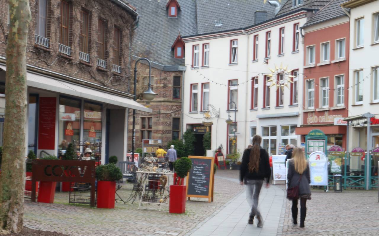 Belebte Xanten Fußgängerzone