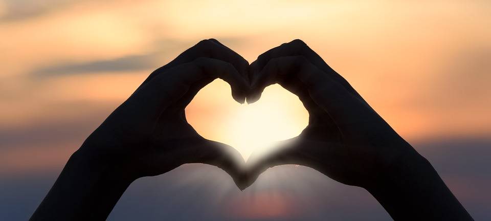 Verliebte bekommen in Dinslaken den "Segen to go"