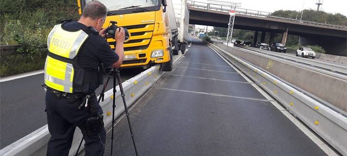 Duisburger Polizei geht gegen Gaffer vor