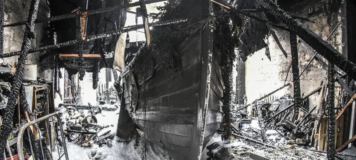 "Glühweinschiff" wurde bei Feuer im Dellviertel zerstört