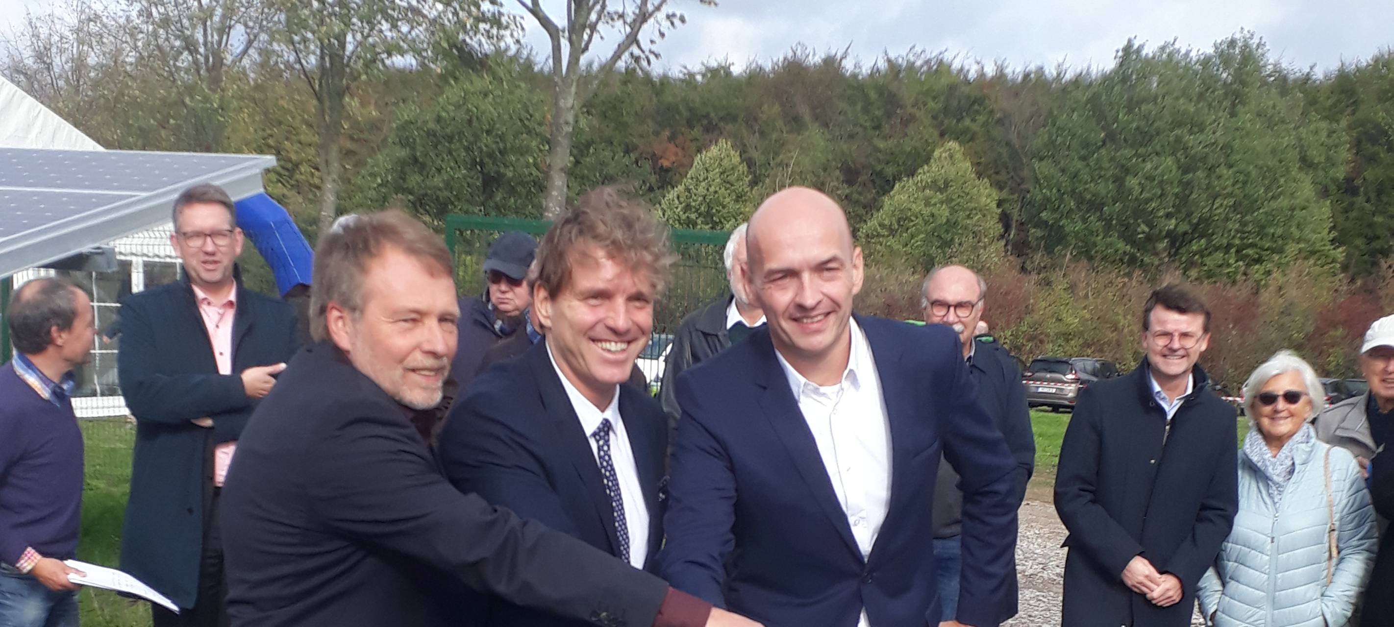 Solarpark Vinn am Netz