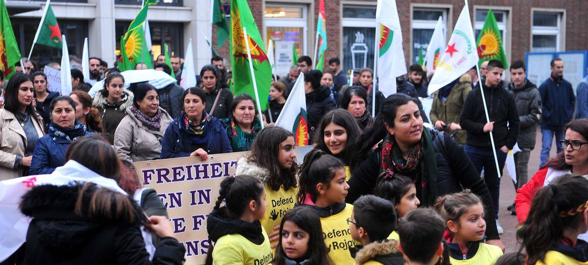 Wesel: Jesiden demonstrieren gegen Militäreinsatz in Syrien