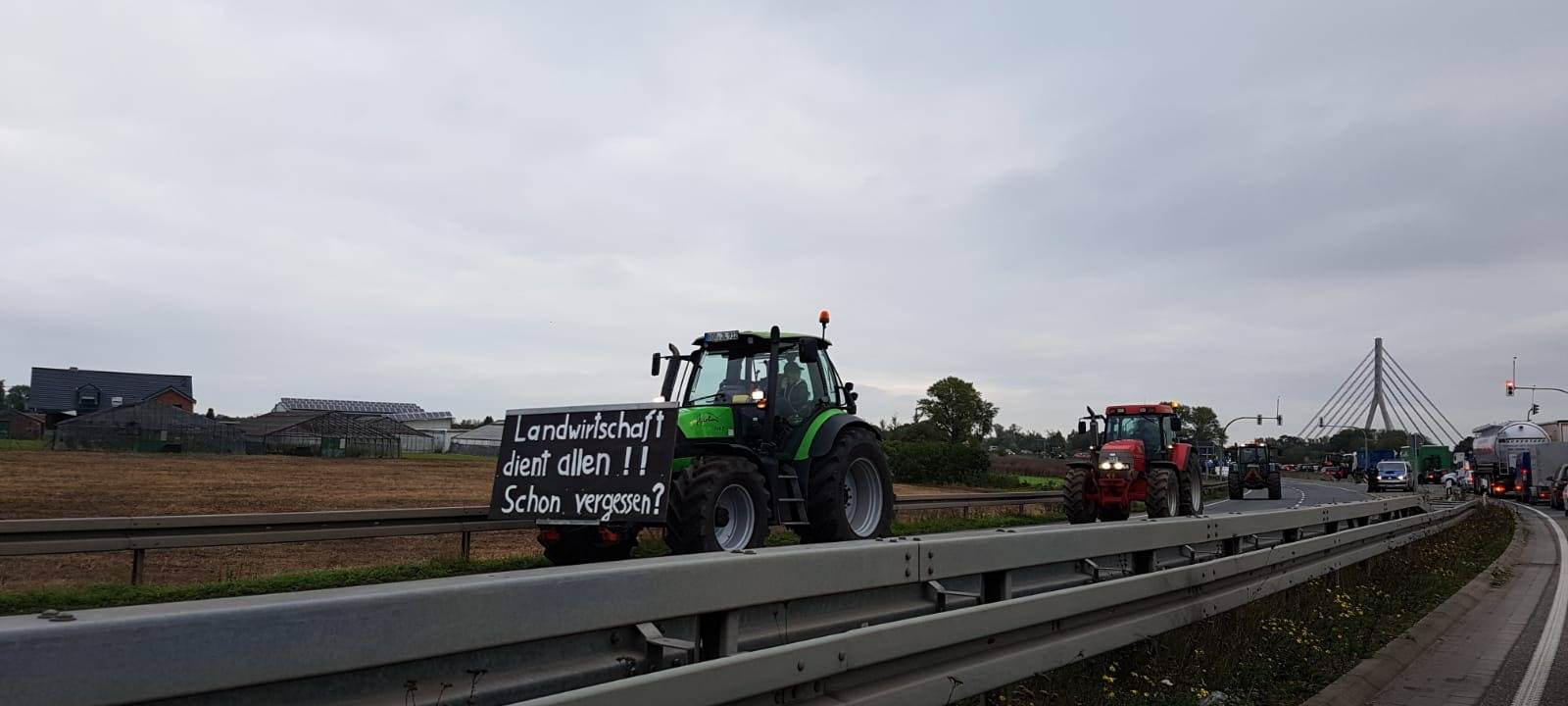 Bauern aus dem Kreis machen bei Protesten in Holland mit