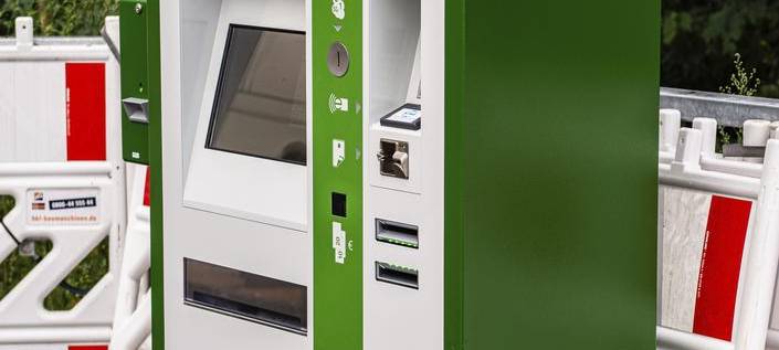 Am Dinslakener Bahnhof sind die Ticketautomaten bald grün