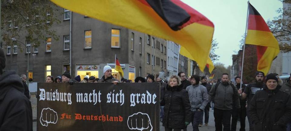 Über tausend Menschen demonstrierten in Duisburg