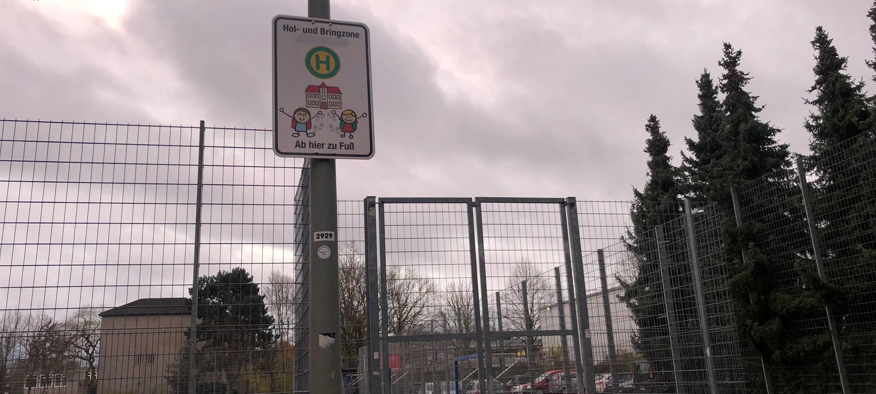 Wesel: Kritik an Hol- und Bringzone am Schulzentrum Nord