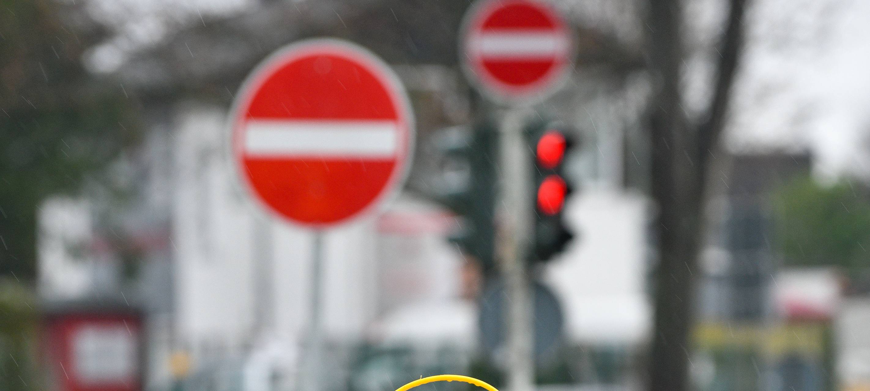 Sperrungen wegen Fernwärmearbeiten am Jungbornpark in Moers