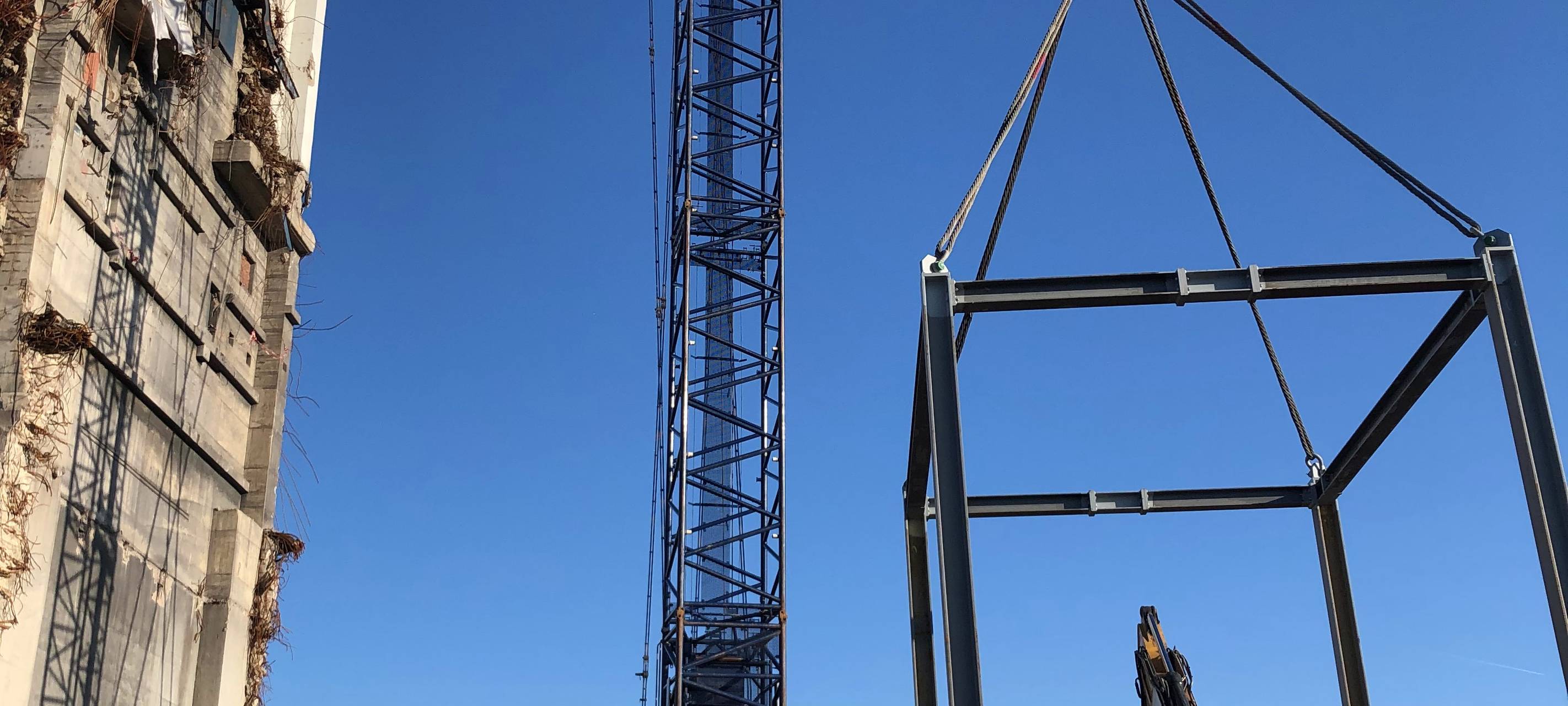 Schachtturm-Rückbau auf Rossenray in Kamp-Lintfort gestartet