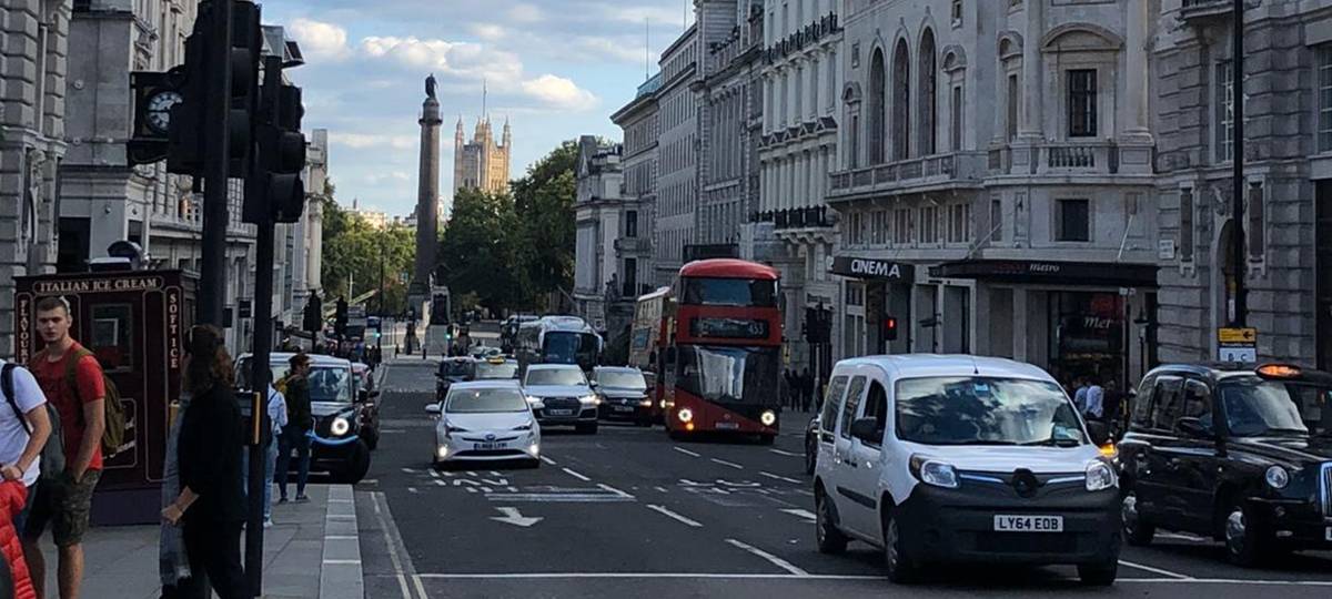 Die Briten sagen "Goodbye", die Stars bleiben bei uns - Die Songs zum Brexit