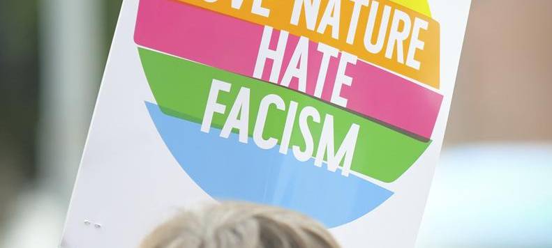 50 Menschen demonstrierten in Rheinberg gegen Rassismus