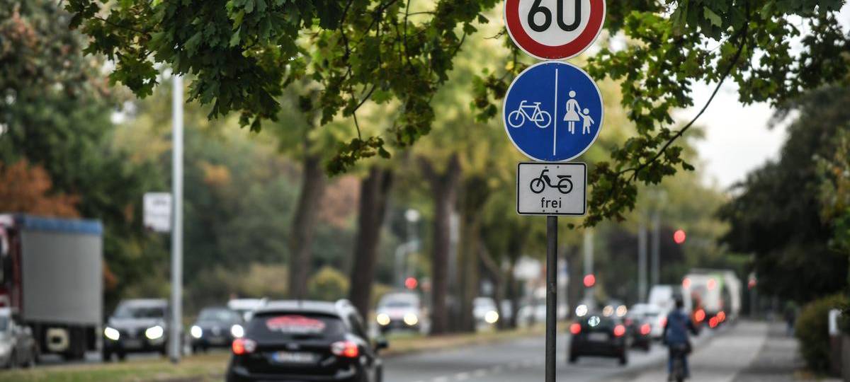 Neue Bauarbeiten auf der B8 in Wesel: Großbaustelle steht an