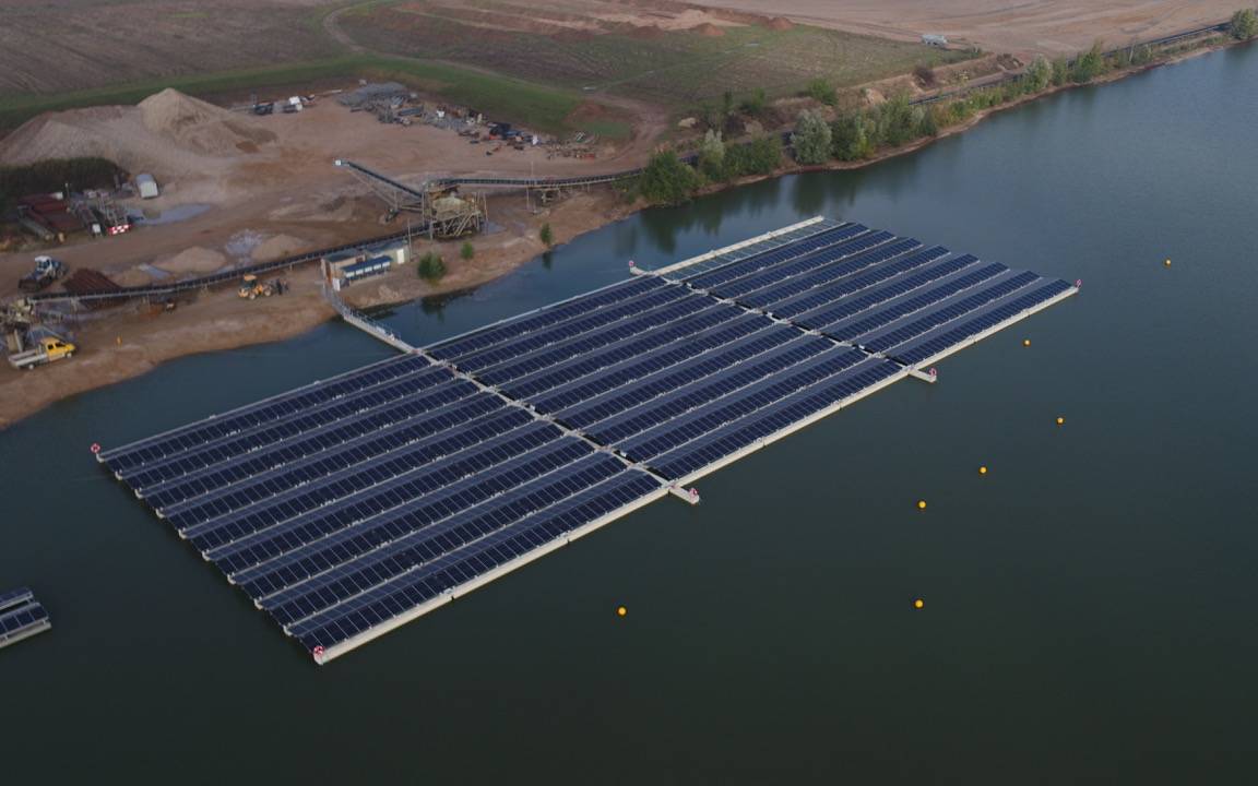 Weseler Kiesfirma Mit Grosster Schwimmender Solaranlage Nrws Radio K W