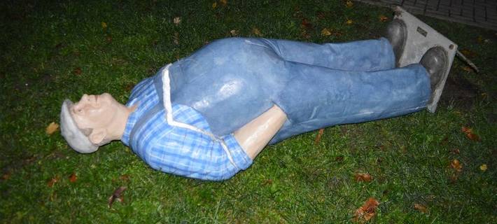 Wieder Vandalismus an einem Alltagsmenschen in Rheinberg