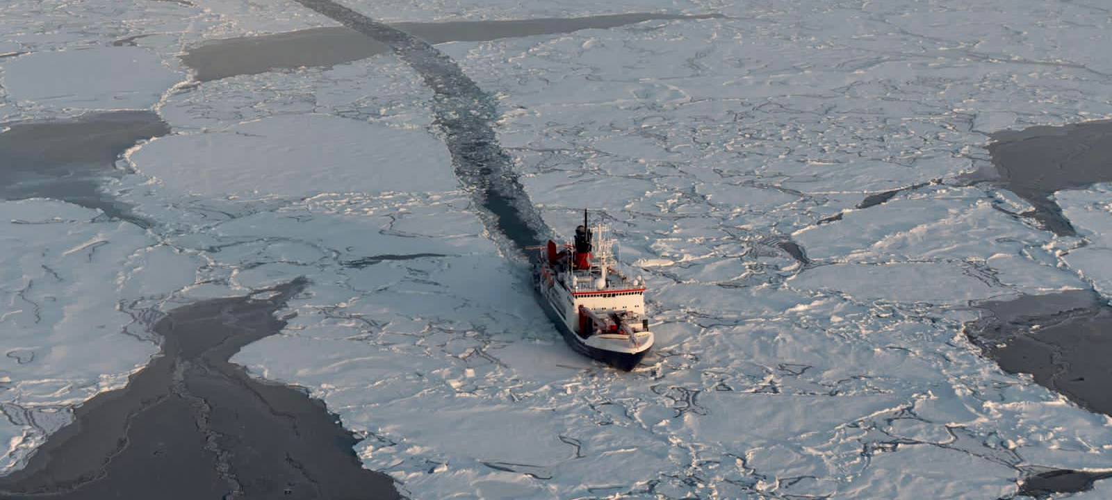 Exklusive Bilder von der Polarstern-Expediton "MOSAiC" in der Arktis