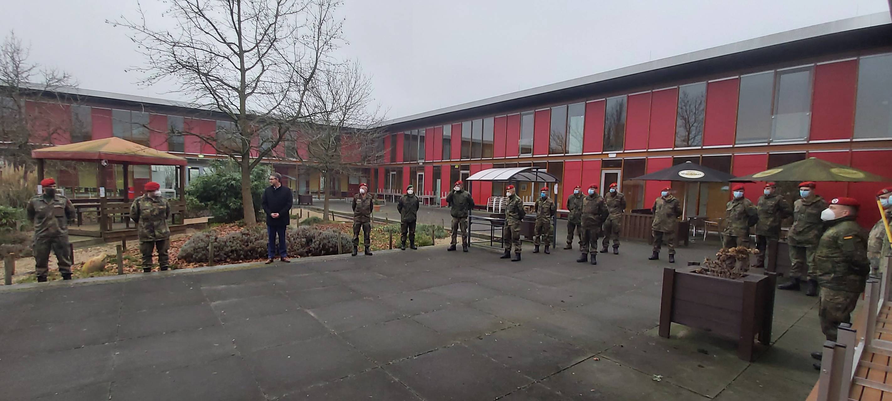 Soldaten unterstützen Pflegeheime im Kreis bei Schnelltests