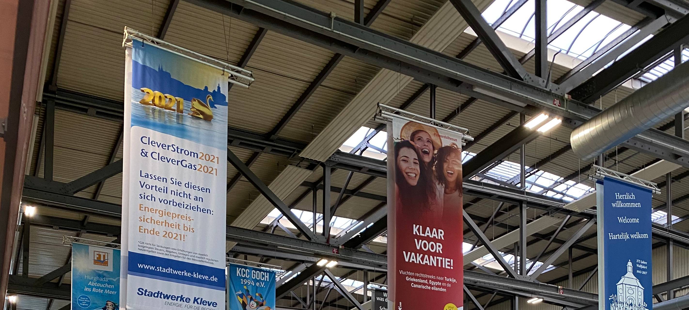 Weeze: Verdächtige Tasche legte Flugverkehr lahm