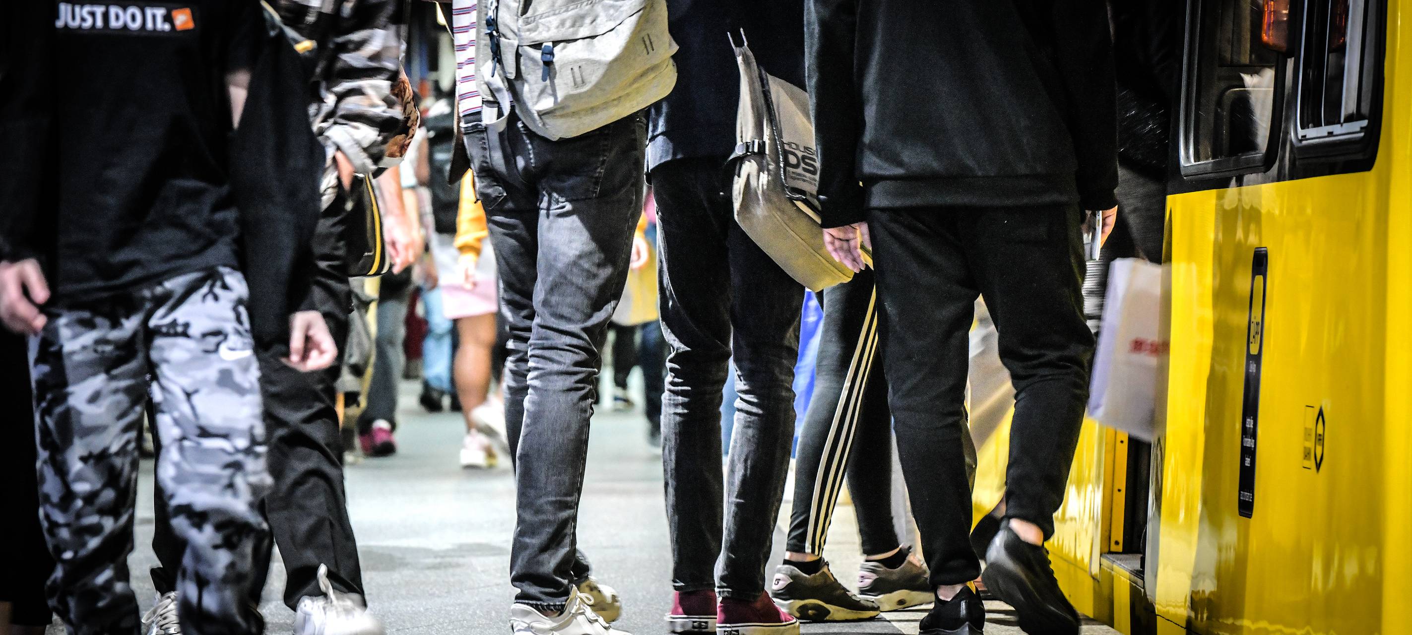 Bundespolizei verbietet gefährliche Gegenstände an Bahnhöfen