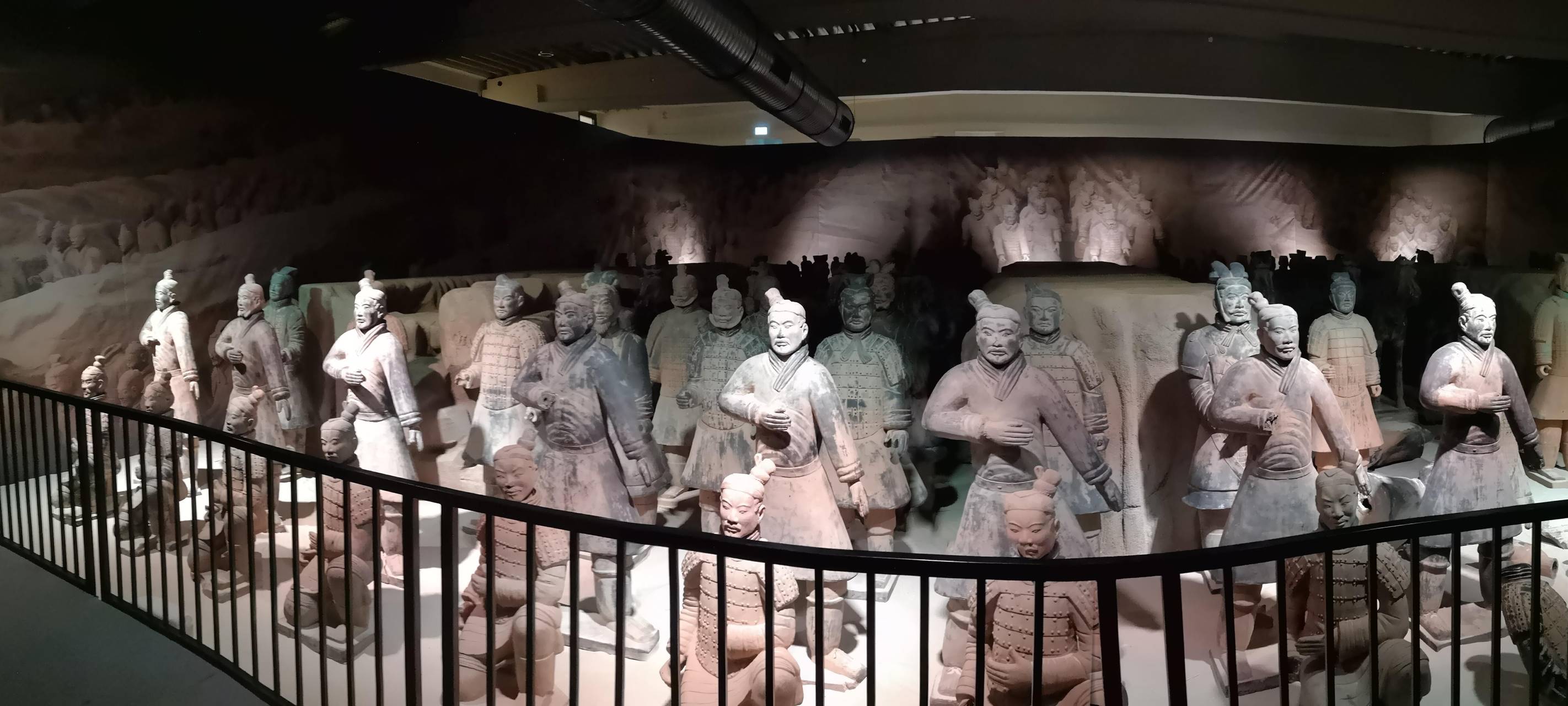 Terrakotta - Armee zu Gast im Technikum Mülheim