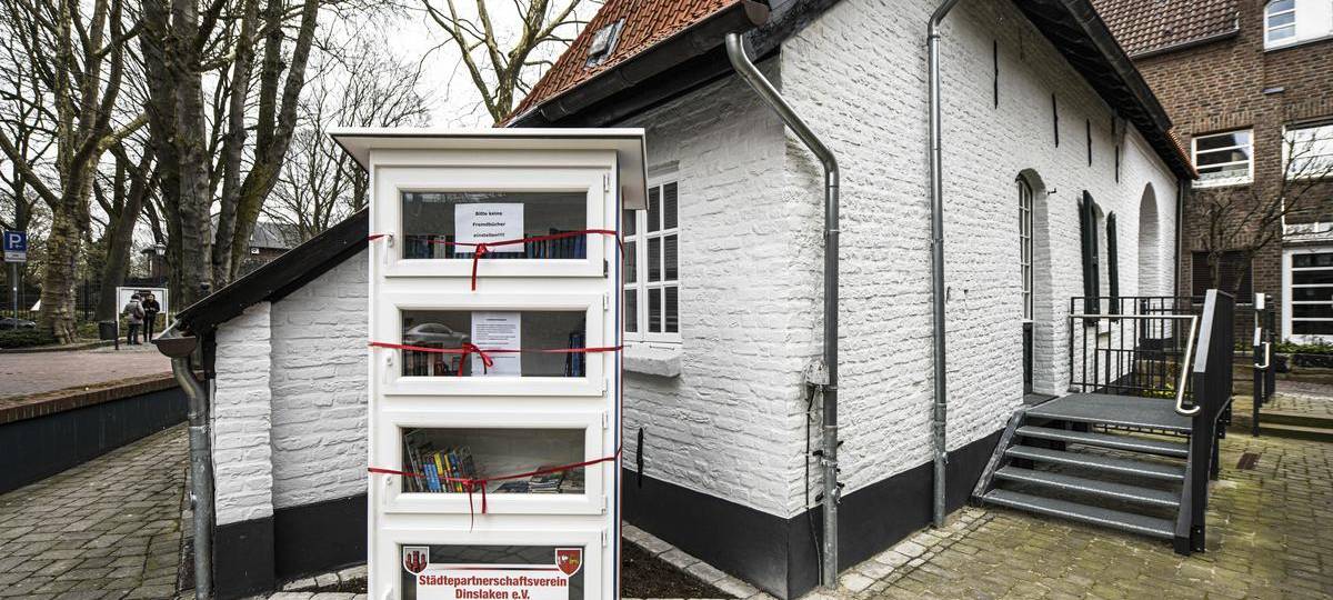 Stadt Dinslaken vermisst Bücher aus dem Bücherschrank