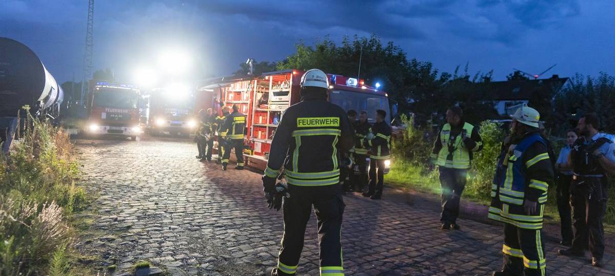 Salzsäure-Einsatz: In Moers hatte ein Güterwaggon ein Leck