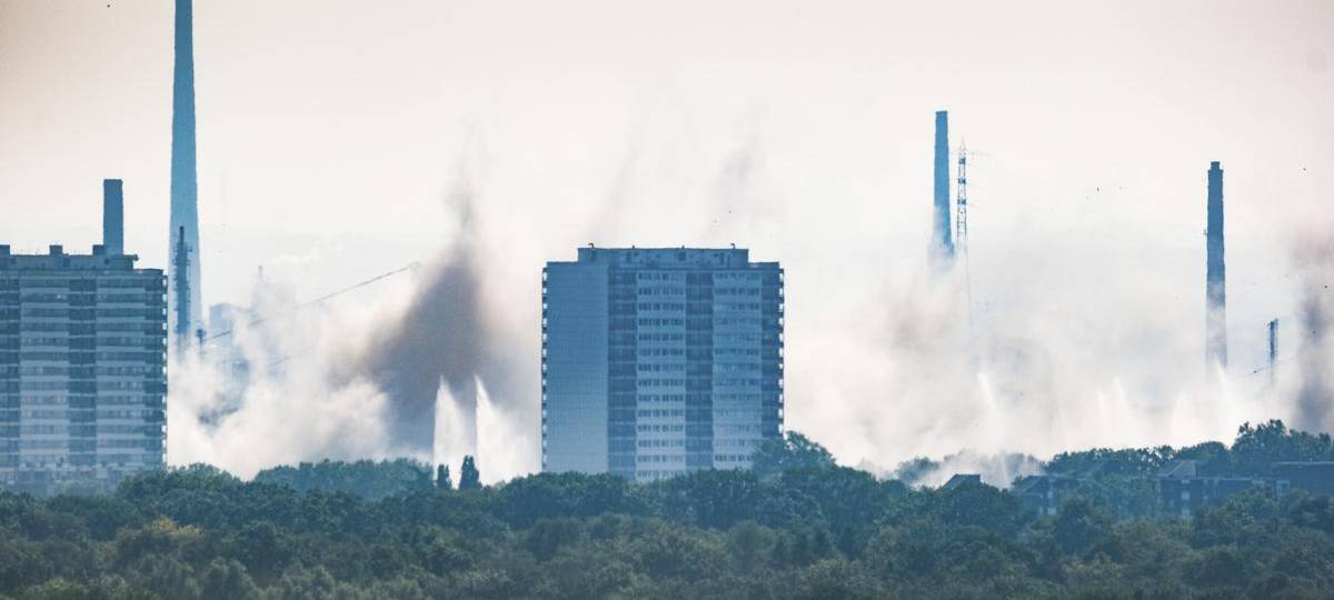 "Weißer Riese" in Duisburg hinterlässt 50.000 Tonnen Schutt