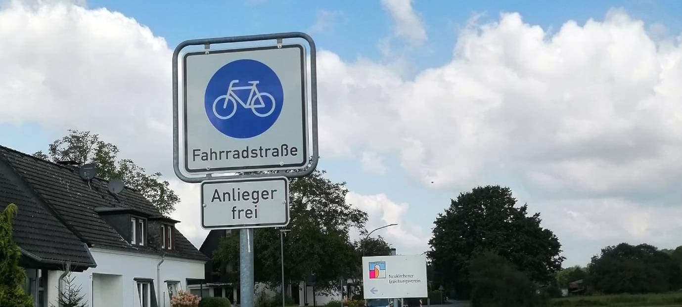In Neukirchen-Vluyn gibt es drei neue Fahrradstraßen