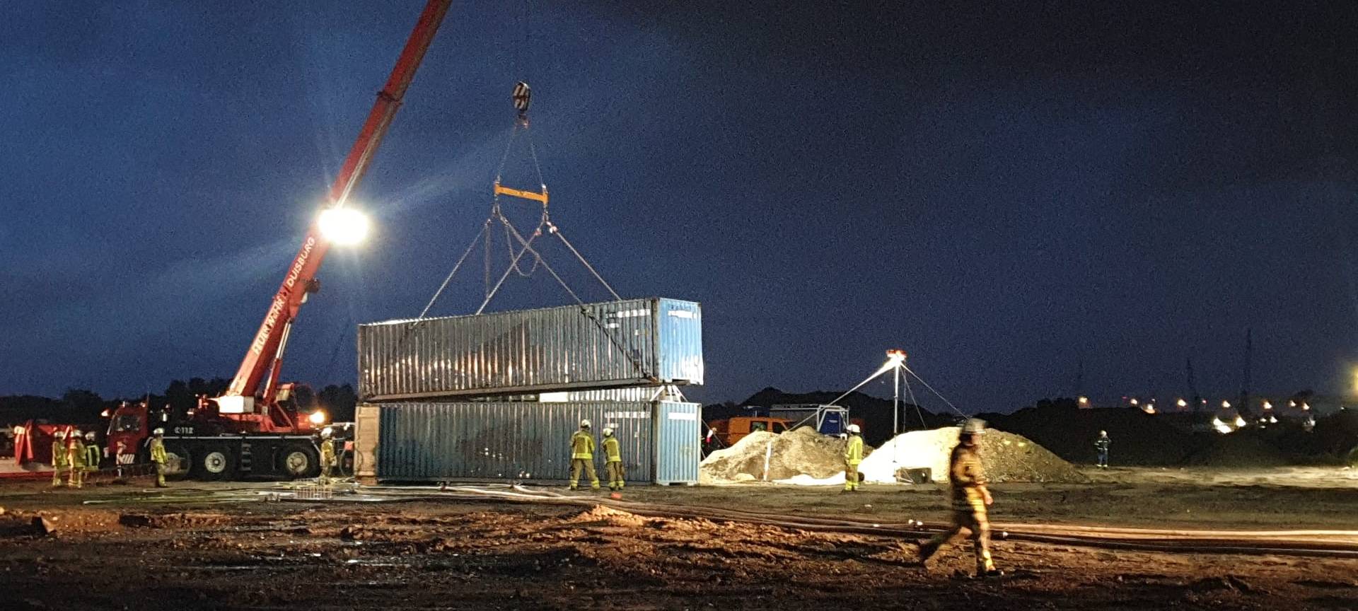 In Duisburg-Ruhrort ist am Abend eine Bombe entschärft worden