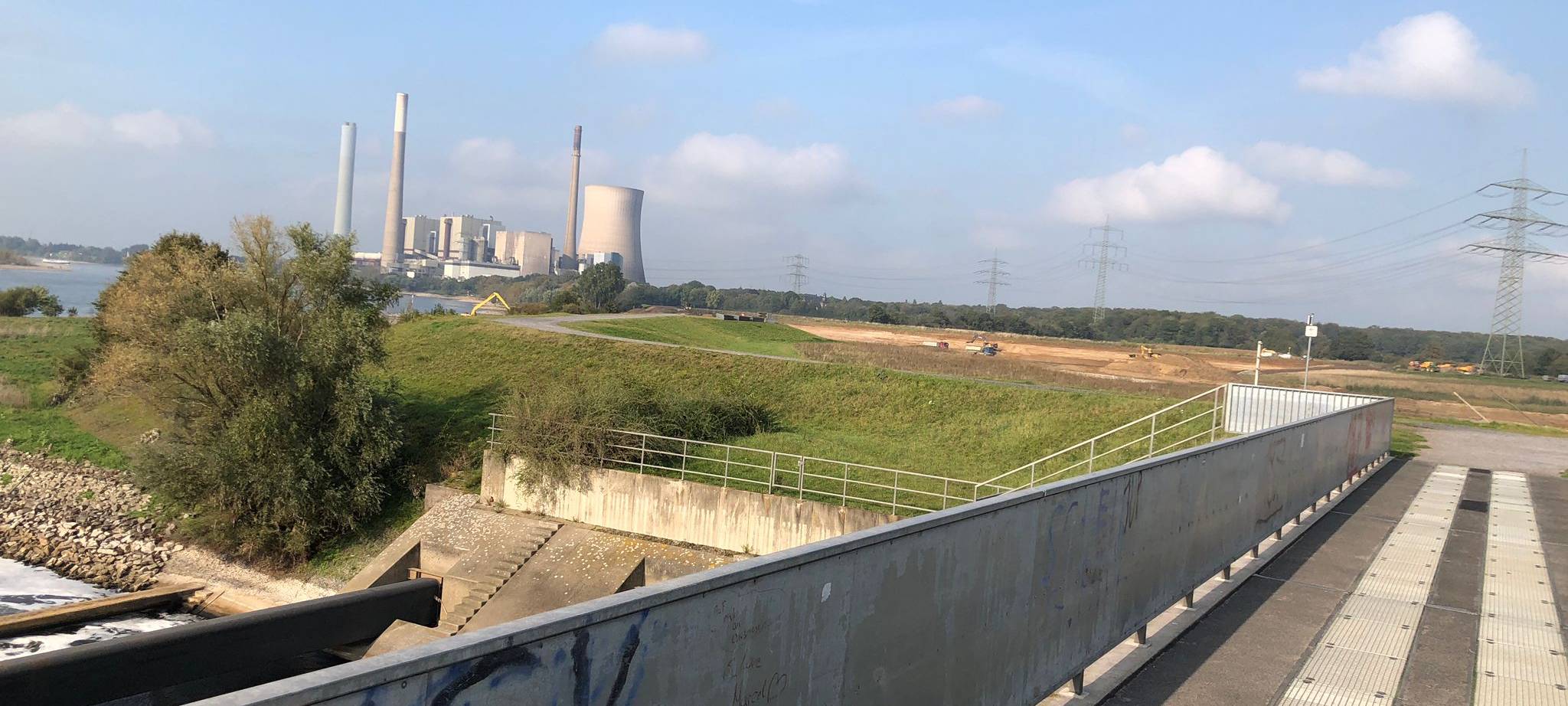 Auenlandschaft an Dinslakener Emschermündung wird gestaltet