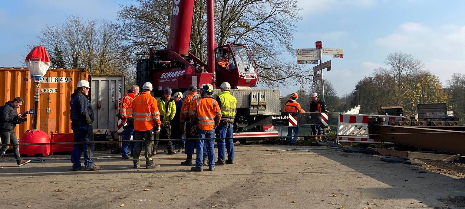 Behelfsbrücke über dem Wesel-Datteln-Kanal endlich weg