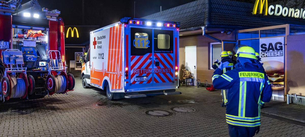 Einsatz mit 17 Verletzten bei McDonalds in Neukirchen-Vluyn