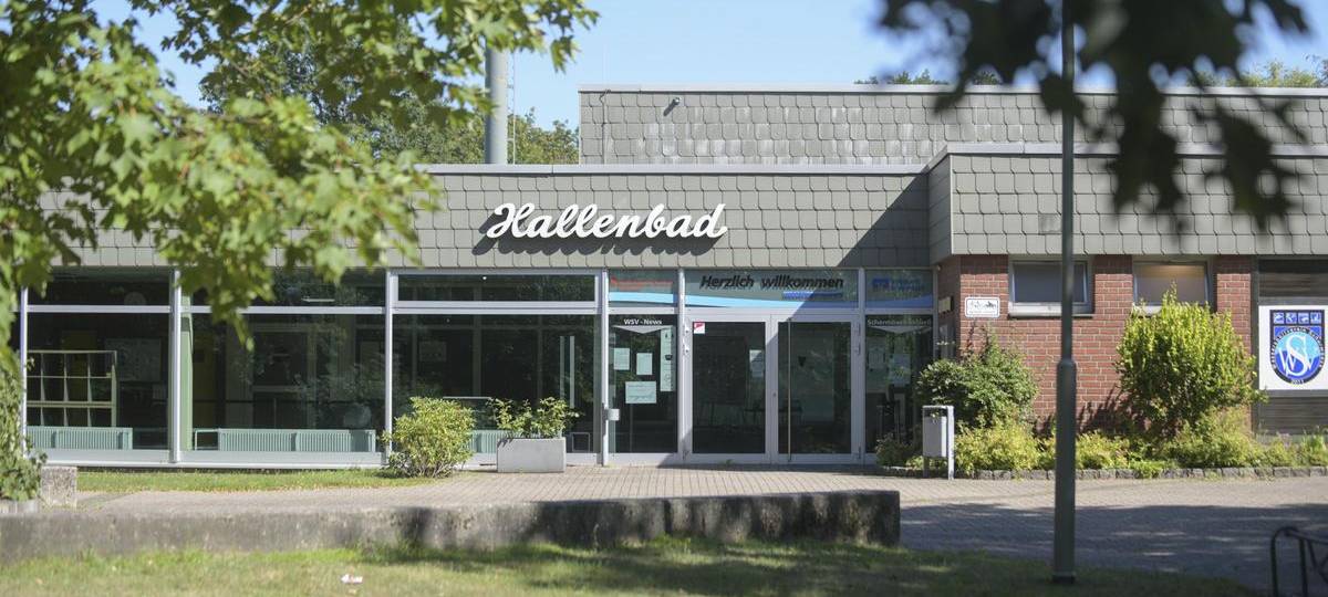 Erster Spatenstich: Hallenbad Schermbeck wird moderner