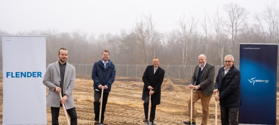 Investition ins Windgeschäft - Flender baut Montagehalle