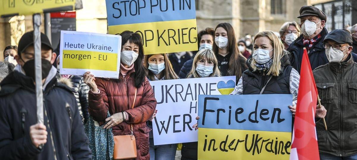 Hunderte gehen im Kreis Wesel für den Frieden auf die Straße