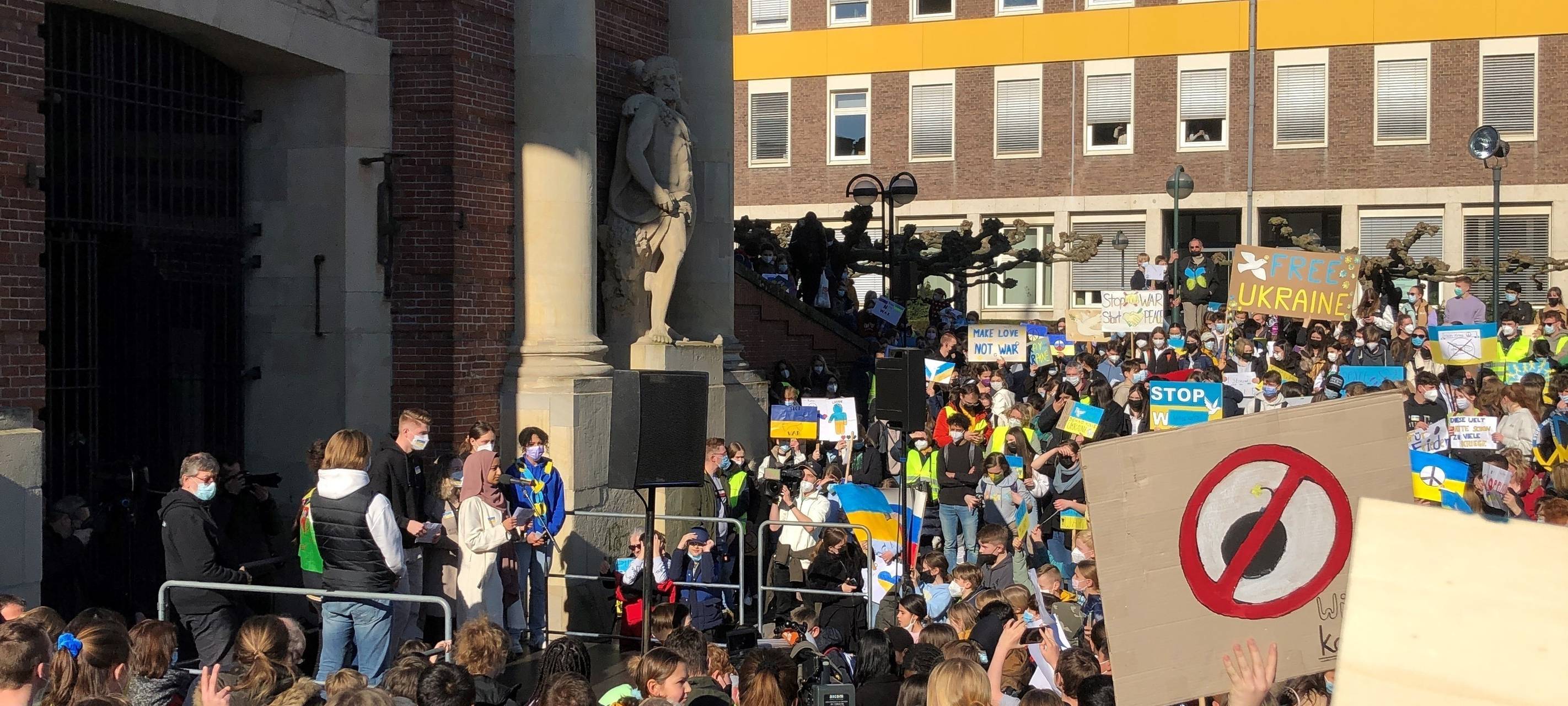 Friedensdemos in Moers und Xanten