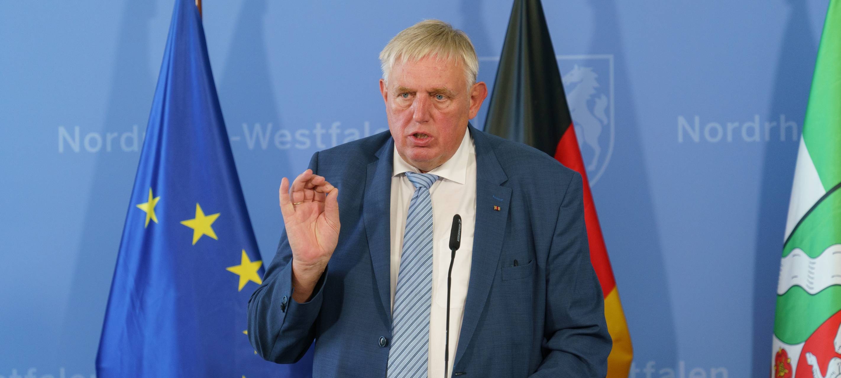 Sparpläne im Gesundheitssystem – Laumann mahnt