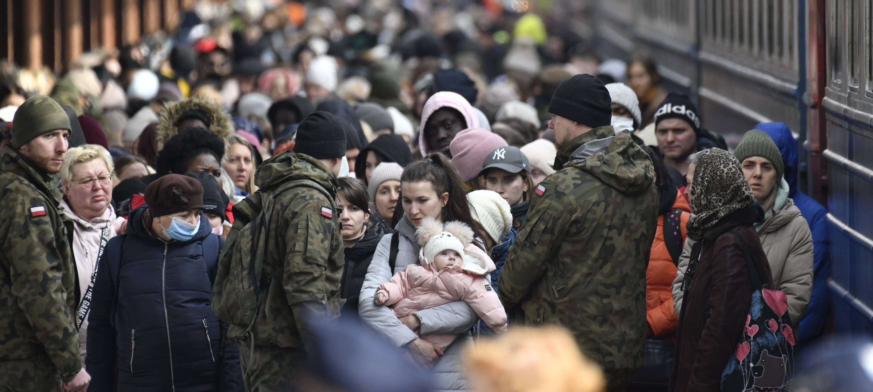 Fluchthilfe - Krisenstab der Bezirksregierung wieder aktiv