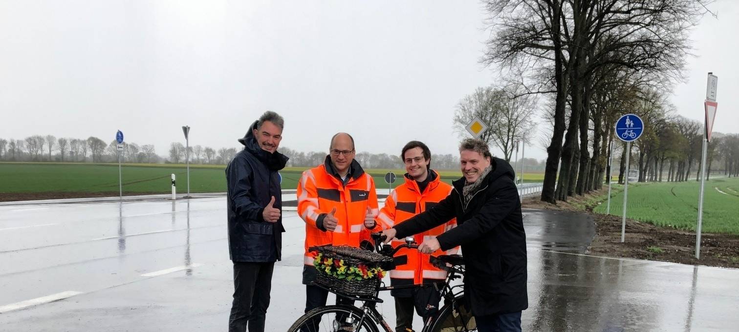 Radweg an der Holderberger Straße in Moers eröffnet