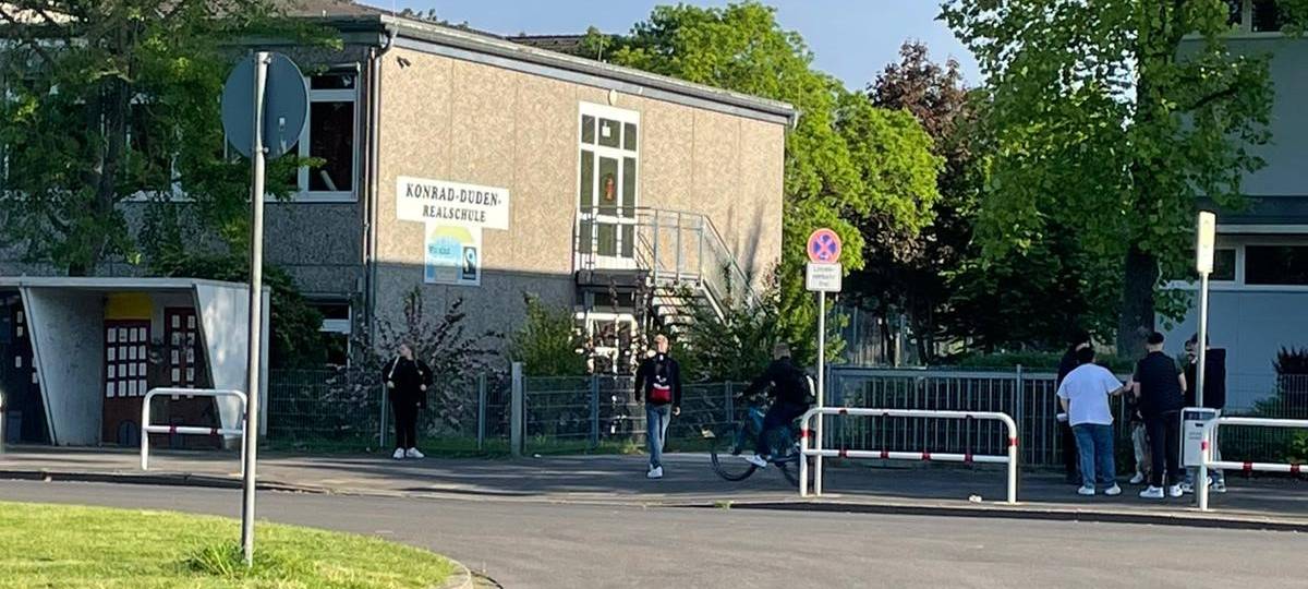 Schulklo-Kritzelei sorgt für Aufregung an Weseler Realschule