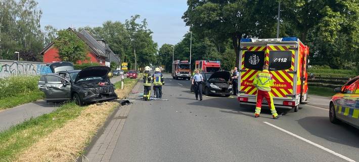 Zwei Verletzte bei Unfall in Dinslaken