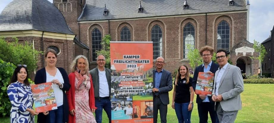 In Kamp-Lintfort gibt es wieder Theater vor Klosterkulisse