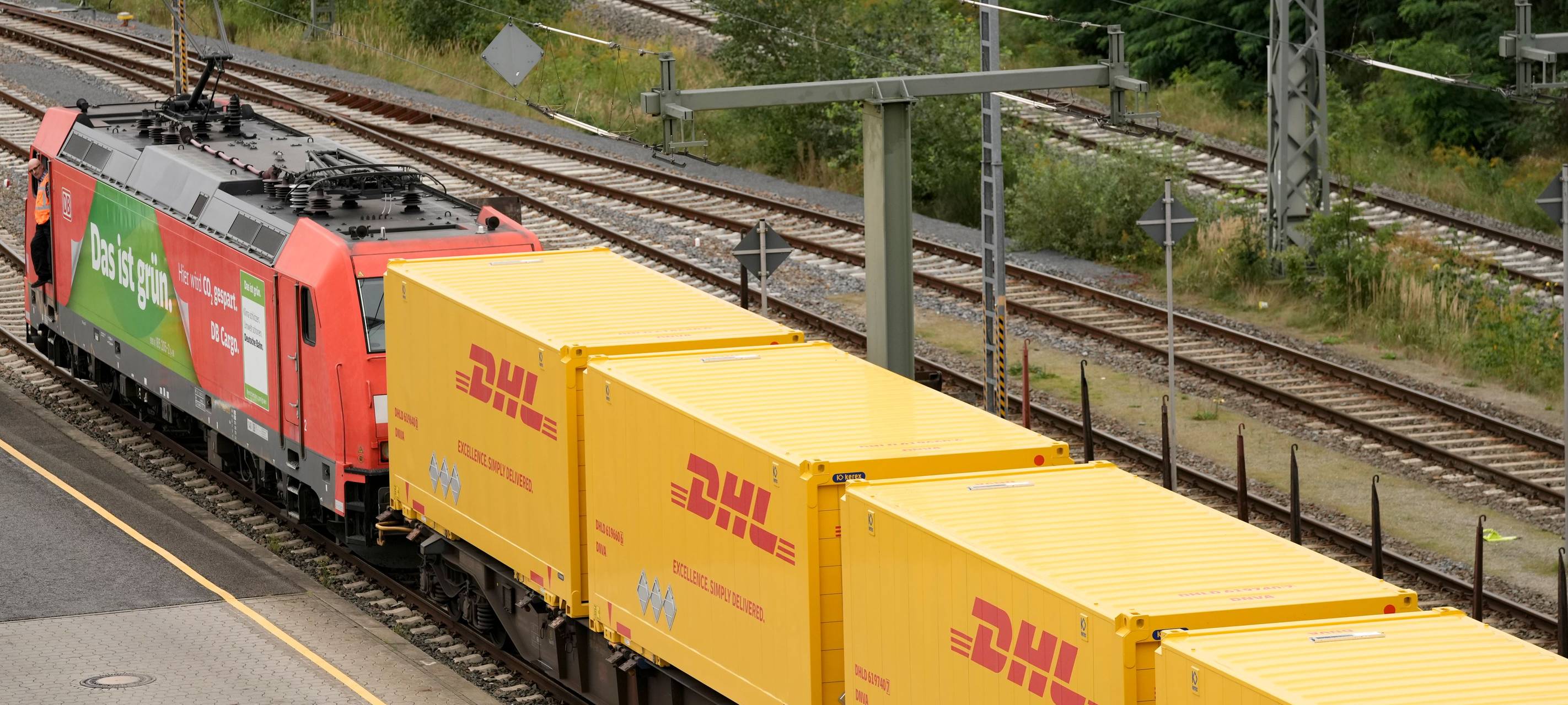 Weseler können DHL-Pakete ab sofort per Bahn versenden