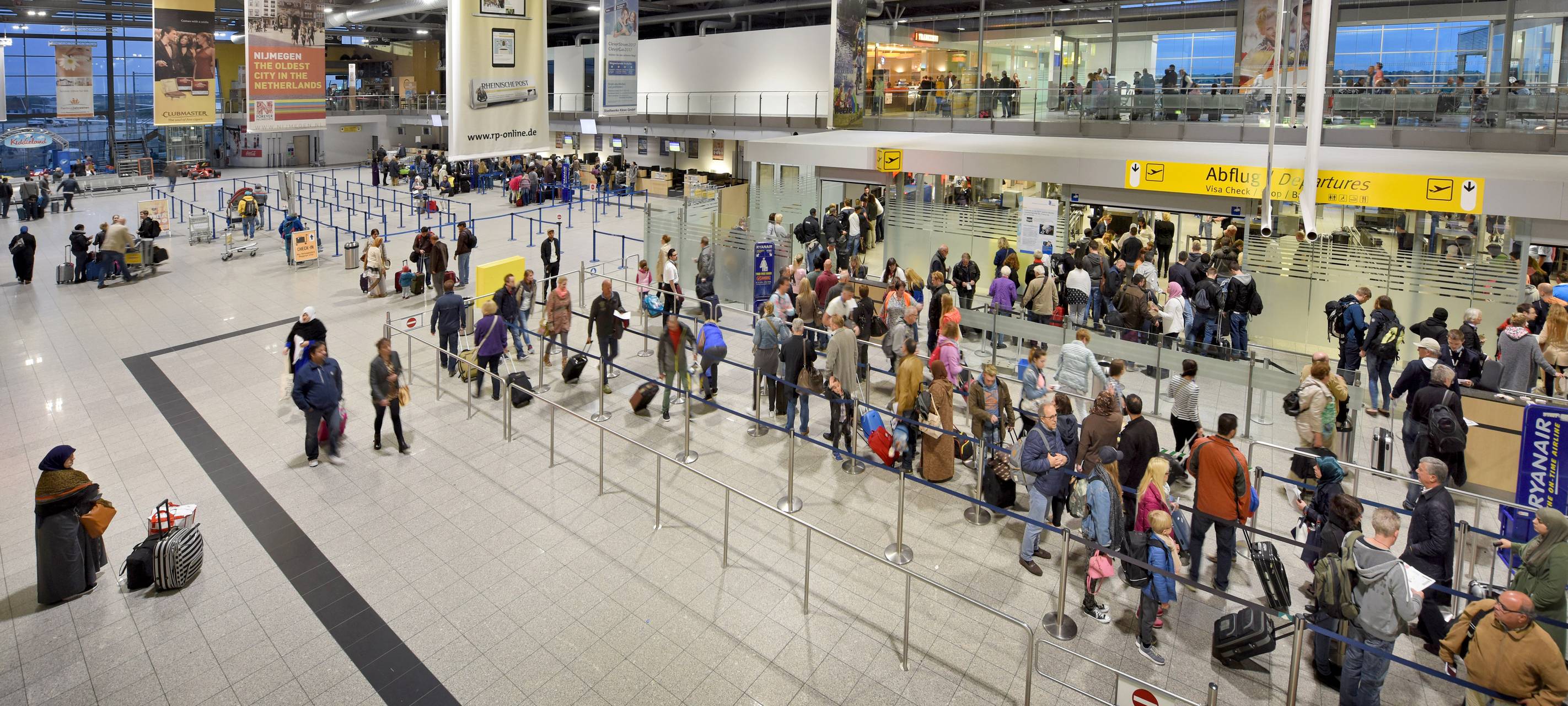 Flugbetrieb am Airport Weeze nach Bruchlandung wieder normal