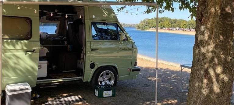 In Wesel läuft das zweite Bulli-Summer-Festival am Auesee