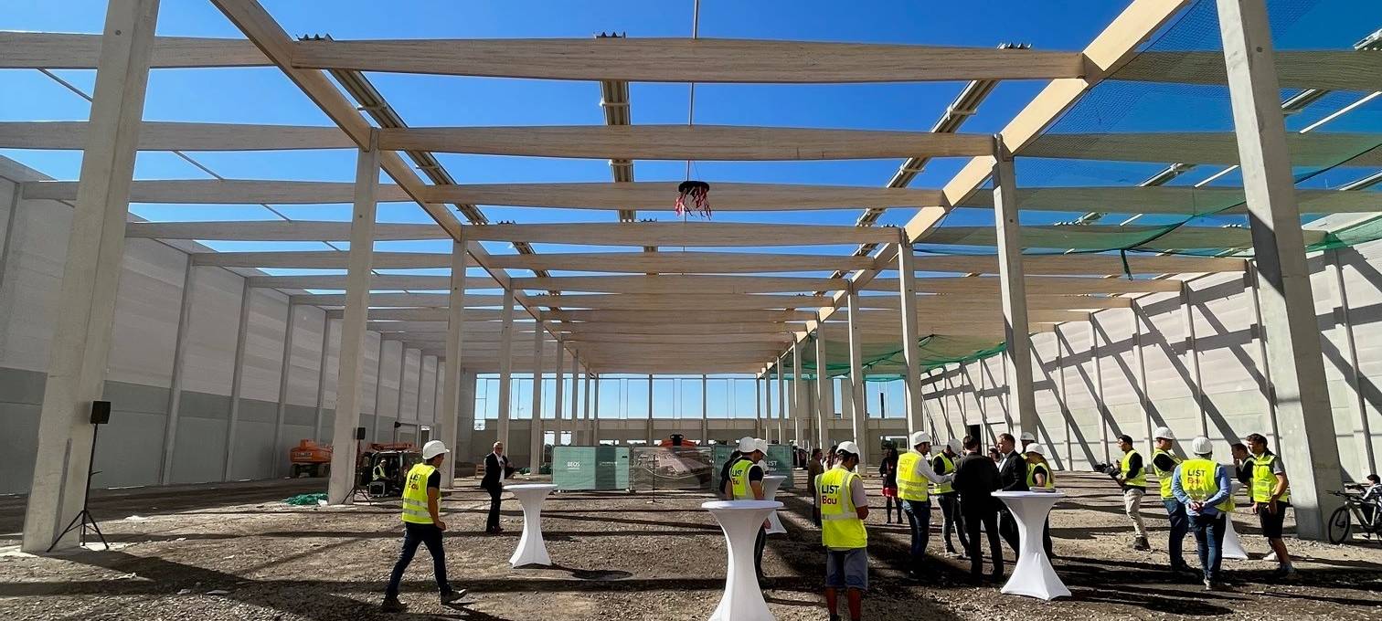 Neues Logistikzentrum am Weseler Rhein-Lippe-Hafen feiert Richtfest